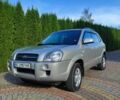Сірий Хендай Туксон, об'ємом двигуна 1.98 л та пробігом 160 тис. км за 6900 $, фото 1 на Automoto.ua