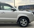Сірий Хендай Туксон, об'ємом двигуна 2 л та пробігом 263 тис. км за 7440 $, фото 9 на Automoto.ua