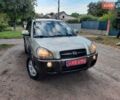 Сірий Хендай Туксон, об'ємом двигуна 2 л та пробігом 197 тис. км за 7800 $, фото 111 на Automoto.ua