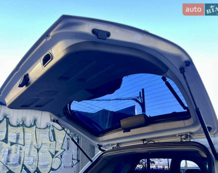 Сірий Хендай Туксон, об'ємом двигуна 2 л та пробігом 215 тис. км за 7350 $, фото 73 на Automoto.ua