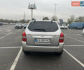 Серый Хендай Туксон, объемом двигателя 1.98 л и пробегом 175 тыс. км за 7800 $, фото 6 на Automoto.ua