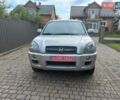 Сірий Хендай Туксон, об'ємом двигуна 2 л та пробігом 224 тис. км за 6400 $, фото 8 на Automoto.ua