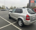 Серый Хендай Туксон, объемом двигателя 1.98 л и пробегом 175 тыс. км за 7800 $, фото 7 на Automoto.ua