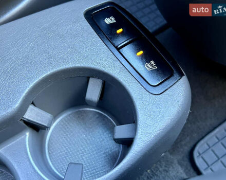 Сірий Хендай Туксон, об'ємом двигуна 2 л та пробігом 215 тис. км за 7350 $, фото 50 на Automoto.ua