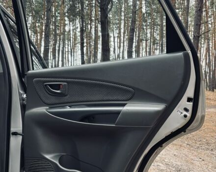 Хендай Туксон 2006 в Харькове на Automoto.ua Серый Хендай Туксон, объемом двигателя 2 л и пробегом 186 тыс. км за 8000 $, фото 22 на Automoto.ua