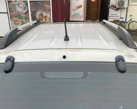 Серый Хендай Туксон, объемом двигателя 1.98 л и пробегом 252 тыс. км за 6199 $, фото 10 на Automoto.ua