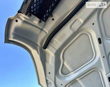 Сірий Хендай Туксон, об'ємом двигуна 1.98 л та пробігом 166 тис. км за 9800 $, фото 13 на Automoto.ua