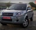Сірий Хендай Туксон, об'ємом двигуна 2 л та пробігом 207 тис. км за 8700 $, фото 6 на Automoto.ua