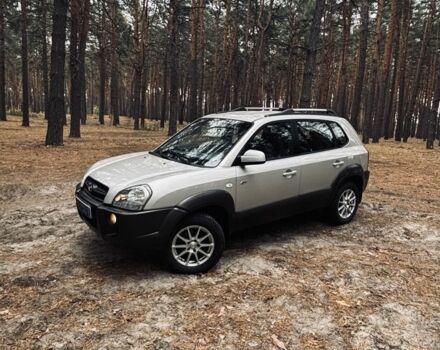 Хендай Туксон 2006 в Харькове на Automoto.ua Серый Хендай Туксон, объемом двигателя 2 л и пробегом 186 тыс. км за 8000 $, фото 5 на Automoto.ua