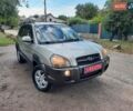 Сірий Хендай Туксон, об'ємом двигуна 2 л та пробігом 197 тис. км за 7800 $, фото 112 на Automoto.ua