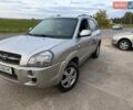 Сірий Хендай Туксон, об'ємом двигуна 1.98 л та пробігом 173 тис. км за 6300 $, фото 1 на Automoto.ua