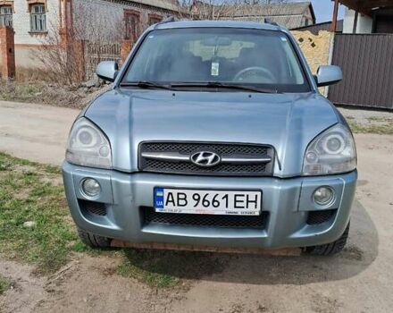 Сірий Хендай Туксон, об'ємом двигуна 1.98 л та пробігом 235 тис. км за 8200 $, фото 7 на Automoto.ua