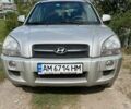 Хендай Туксон 2006 в Андрушевке на Automoto.ua Серый Хендай Туксон, объемом двигателя 1.98 л и пробегом 210 тыс. км за 7100 $, фото 6 на Automoto.ua
