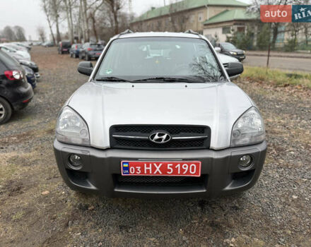 Сірий Хендай Туксон, об'ємом двигуна 2 л та пробігом 193 тис. км за 5999 $, фото 1 на Automoto.ua