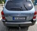 Серый Хендай Туксон, объемом двигателя 1.98 л и пробегом 258 тыс. км за 8500 $, фото 1 на Automoto.ua