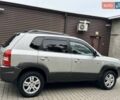 Сірий Хендай Туксон, об'ємом двигуна 1.99 л та пробігом 208 тис. км за 8400 $, фото 9 на Automoto.ua