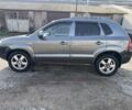 Хендай Туксон 2007 у Харкові на Automoto.ua Сірий Хендай Туксон, об'ємом двигуна 2 л та пробігом 211 тис. км за 4000 $, фото 4 на Automoto.ua