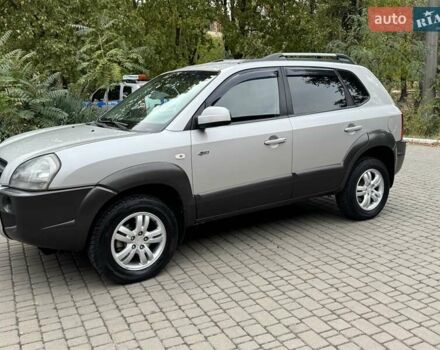 Сірий Хендай Туксон, об'ємом двигуна 1.99 л та пробігом 208 тис. км за 8400 $, фото 39 на Automoto.ua