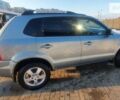 Сірий Хендай Туксон, об'ємом двигуна 2 л та пробігом 177 тис. км за 7900 $, фото 7 на Automoto.ua