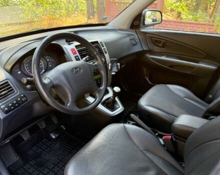 Хендай Туксон 2007 в Харькове на Automoto.ua Серый Хендай Туксон, объемом двигателя 2 л и пробегом 200 тыс. км за 2500 $, фото 4 на Automoto.ua