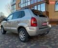 Серый Хендай Туксон, объемом двигателя 2 л и пробегом 124 тыс. км за 9300 $, фото 10 на Automoto.ua
