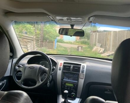 Серый Хендай Туксон, объемом двигателя 2 л и пробегом 228 тыс. км за 7400 $, фото 21 на Automoto.ua