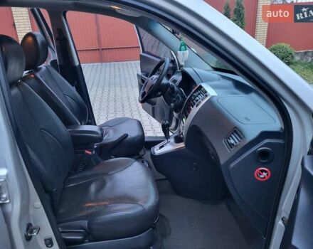 Серый Хендай Туксон, объемом двигателя 2 л и пробегом 240 тыс. км за 8300 $, фото 104 на Automoto.ua