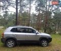 Сірий Хендай Туксон, об'ємом двигуна 1.98 л та пробігом 160 тис. км за 7700 $, фото 2 на Automoto.ua