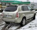 Серый Хендай Туксон, объемом двигателя 2 л и пробегом 257 тыс. км за 6500 $, фото 2 на Automoto.ua