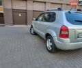 Серый Хендай Туксон, объемом двигателя 2 л и пробегом 241 тыс. км за 6500 $, фото 3 на Automoto.ua