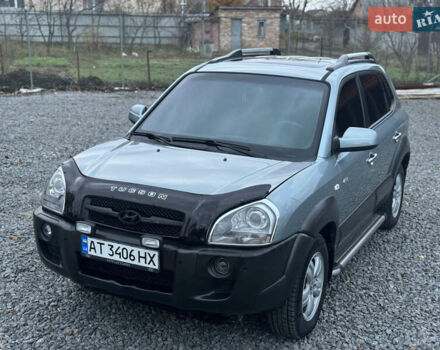 Хендай Туксон 2007 у Хмельницькому на Automoto.ua Сірий Хендай Туксон, об'ємом двигуна 1.98 л та пробігом 216 тис. км за 7900 $, фото 8 на Automoto.ua