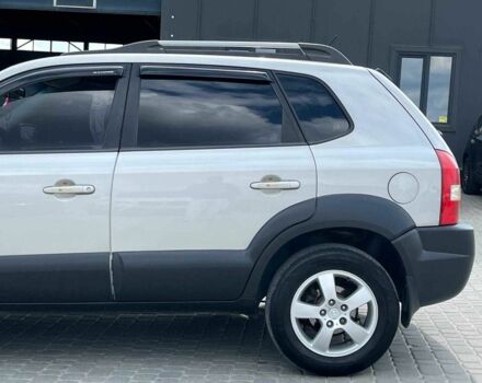 Хендай Туксон 2007 в Львове на Automoto.ua Серый Хендай Туксон, объемом двигателя 2 л и пробегом 255 тыс. км за 6590 $, фото 5 на Automoto.ua