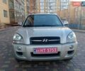 Серый Хендай Туксон, объемом двигателя 2 л и пробегом 124 тыс. км за 9300 $, фото 8 на Automoto.ua