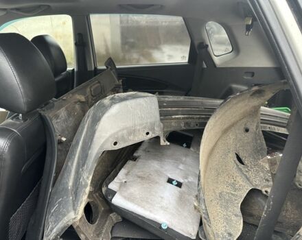 Серый Хендай Туксон, объемом двигателя 2 л и пробегом 350 тыс. км за 3850 $, фото 10 на Automoto.ua