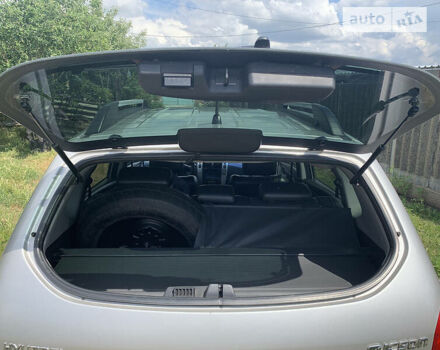 Сірий Хендай Туксон, об'ємом двигуна 1.98 л та пробігом 227 тис. км за 7500 $, фото 23 на Automoto.ua