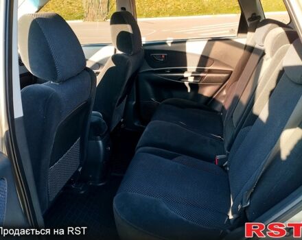 Сірий Хендай Туксон, об'ємом двигуна 2 л та пробігом 130 тис. км за 7600 $, фото 8 на Automoto.ua