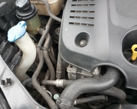 Сірий Хендай Туксон, об'ємом двигуна 2 л та пробігом 267 тис. км за 8300 $, фото 22 на Automoto.ua