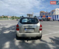Серый Хендай Туксон, объемом двигателя 2 л и пробегом 190 тыс. км за 8800 $, фото 5 на Automoto.ua