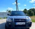 Серый Хендай Туксон, объемом двигателя 2 л и пробегом 210 тыс. км за 7900 $, фото 8 на Automoto.ua