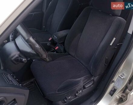 Сірий Хендай Туксон, об'ємом двигуна 1.98 л та пробігом 225 тис. км за 6999 $, фото 32 на Automoto.ua