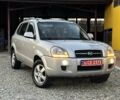 Хендай Туксон 2007 в Бережанах на Automoto.ua Серый Хендай Туксон, объемом двигателя 2 л и пробегом 172 тыс. км за 7400 $, фото 23 на Automoto.ua