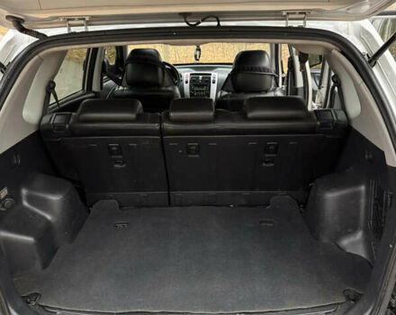 Серый Хендай Туксон, объемом двигателя 1.98 л и пробегом 269 тыс. км за 7100 $, фото 24 на Automoto.ua