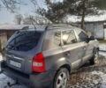Серый Хендай Туксон, объемом двигателя 1.99 л и пробегом 181 тыс. км за 8700 $, фото 2 на Automoto.ua