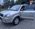Серый Хендай Туксон, объемом двигателя 2 л и пробегом 240 тыс. км за 8300 $, фото 89 на Automoto.ua