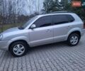 Серый Хендай Туксон, объемом двигателя 2 л и пробегом 240 тыс. км за 8300 $, фото 50 на Automoto.ua