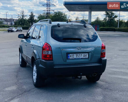 Сірий Хендай Туксон, об'ємом двигуна 1.98 л та пробігом 169 тис. км за 9500 $, фото 7 на Automoto.ua