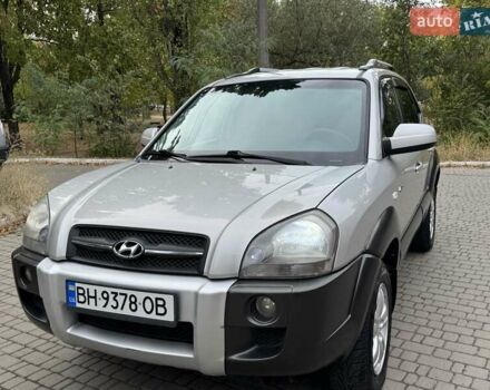 Сірий Хендай Туксон, об'ємом двигуна 1.99 л та пробігом 208 тис. км за 8400 $, фото 36 на Automoto.ua