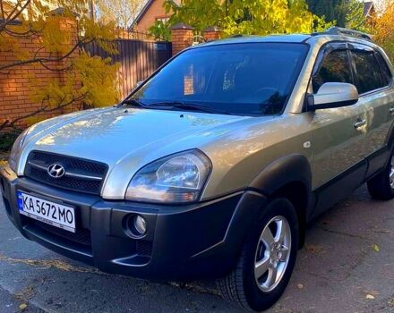 Хендай Туксон 2007 в Тараще на Automoto.ua Серый Хендай Туксон, объемом двигателя 2 л и пробегом 190 тыс. км за 7100 $, фото 3 на Automoto.ua