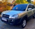 Хендай Туксон 2007 в Тараще на Automoto.ua Серый Хендай Туксон, объемом двигателя 2 л и пробегом 190 тыс. км за 7100 $, фото 3 на Automoto.ua