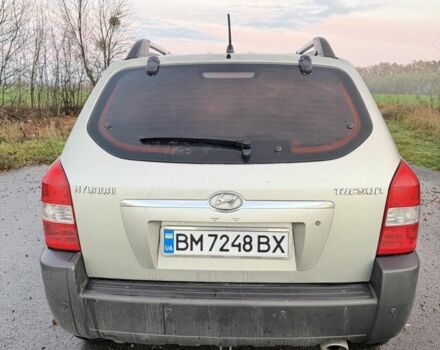 Хендай Туксон 2007 у Ахтырке на Automoto.ua Сірий Хендай Туксон, об'ємом двигуна 2 л та пробігом 192 тис. км за 6950 $, фото 7 на Automoto.ua